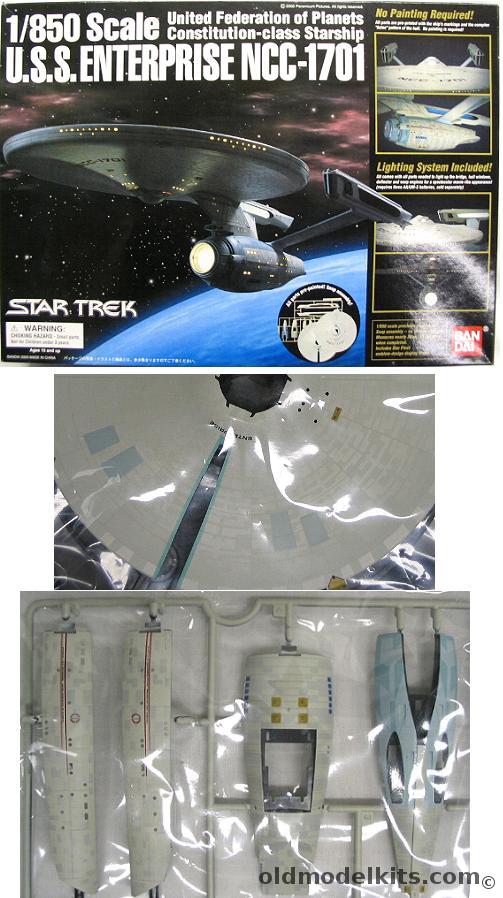 Bandai 1/850 Star Trek USS Enterprise Pre Painted with Light Kit, 0116192 plastic model kit